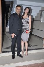 Gayatri Oberoi at Shilpa Shetty_s bash for Shane Warne and Liz Hurley in Juhu, Mumbai on 24th Nov 2012 (13).JPG