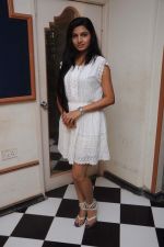 Avani Modi promotes new album with model Avani Modi in Juhu, Mumbai on 26th Nov 2012 (2).JPG