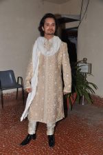 Raghav Sachar at Global peac fashion show by Neeta Lulla at Welingkar Institute in Mumbai on 26th Nov 2012 (47).JPG
