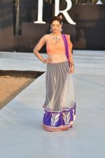 Model walk the ramp for Shouger Merchant Doshi  Show at IRFW 2012 in Goa on 1st Dec 2012 (92).JPG