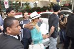 Paris Hilton arrives at Mumbai airport on 3rd Dec 2012 (2).JPG