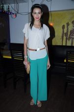 Alecia Raut at Aanchal Kumar_s bday in Amigos, Mumbai on 8th Dec 2012 (8).JPG