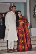 Vidya Balan and Siddharth Roy Kapur_s wedding bash for family in Juhu, Mumbai on 11th Dec 2012 (29).JPG
