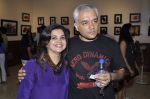 at Shefali Shah_s art exhibition in Kalaghoda, Mumbai on 15th Dec 2012 (42).JPG