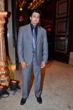 at Durga jasraj_s daughter Avani_s wedding reception with Puneet in Mumbai on 16th Dec 2012 (128).JPG