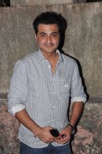 Sanjay Kapoor at Dabangg 2 screening in Ketnav, Mumbai on 17th Dec 2012 (29).JPG