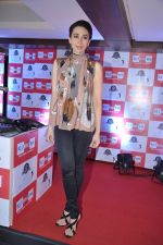 Karisma Kapoor turns RJ for Big FM in Peninsula, Mumbai on 18th Dec 2012 (55).JPG