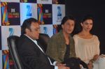 Deepika Padukone, Shahrukh Khan at Zee Cine Awards press meet in Panchgani, Mumbai on 19th Dec 2012 (34).jpg