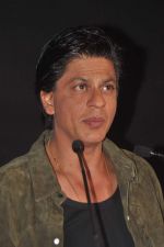 Shahrukh Khan at Zee Cine Awards press meet in Panchgani, Mumbai on 19th Dec 2012 (70).jpg