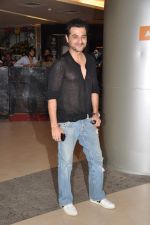 Sanjay Kapoor at Dabangg 2 premiere in PVR, Mumbai on 20th Dec 2012 (166).JPG