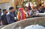 at Akshay Kumar_s sister Alka Bhatia_s wedding with Surendra Hiranandani in Four Bungalows Gurdwara on 23rd Dec 2012 (53).JPG