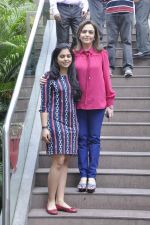 Nita Ambani at Hamleys in Phoenix, Mumbai on 24th Dec 2012 (38).JPG