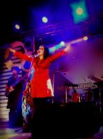 Sona Mohapatra performs at Siliguri on 25th Dec 2012 (9).jpg