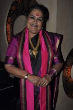 Usha Uthup at Vagina Monologues Charity dinner in Canvas, Mumbai on 6th Jan 2013 (24).JPG