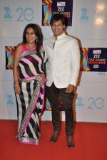 Vivek Oberoi, Priyanka Alva at Zee Awards red carpet in Mumbai on 6th Jan 2013 (208).JPG