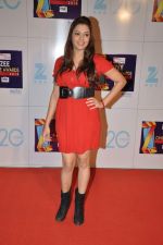 at Zee Awards red carpet in Mumbai on 6th Jan 2013 (8).JPG