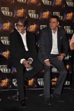 Amitabh Bachchan, Boman Irani at the launch of the trailor of Jolly LLB film in PVR, Mumbai on 8th Jan 2013 (31).JPG
