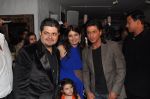 Shahrukh Khan, Dabboo Ratnani, Manisha Ratnani at Dabboo Ratnani Calendar launch in Olive, Bandra, Mumbai on 8th Jan 2013 (168).JPG