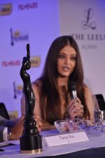 Aishwarya Rai Bachchan announces filmfare awards in Leela Hotel, Mumbai 9th Jan 2013 (122).JPG