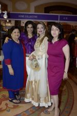 Queenie Dhody at Trends 2013 exhibition organsied by Ficci Flo in Mumbai on 10th Jan 2013 (44).JPG