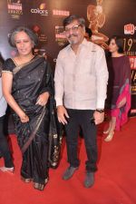 Amole Palekar at Screen Awards red carpet in Mumbai on 12th Jan 2013 (482).JPG