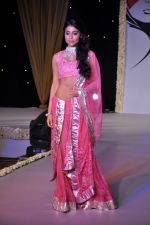Shriya Saran at Beti Fashion show in Mumbai on 14th Jan 2013 (91).JPG