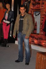 Salman Khan at Being Human Launch in Sofitel, Mumbai on 17th Jan 2013 (53).JPG