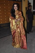 Rekha at Filmfare Awards 2013 in Yashraj Studio, Mumbai on 20th Jan 2013 (100).JPG