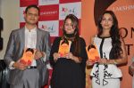 Amrita Arora, Malaika Arora Khan at Leadstart book Bonsai  Kitten Launch in Mumbai on 24th Jan 2013 (41).JPG