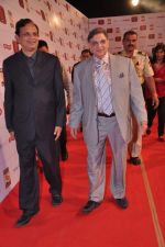 at Stardust Awards 2013 red carpet in Mumbai on 26th jan 2013 (555).JPG