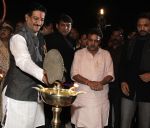 prithviraj chauhan,aslam shaikh,sanjay nirupam & irfan khan at closing of Malad sports fiesta organised by MLA Aslam Shaikh (2).jpg