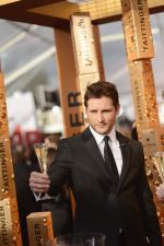 at Screen Actors Guild Awards on 27th Jan 2013 (62).jpg