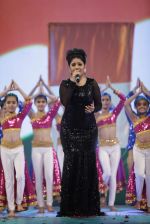 Sunidhi Chauhan at Global peace concert in Andheri Sports Complex, Mumbai on 30th Jan 2013 (191).JPG