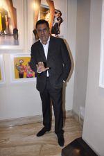 Boman Irani at the Bharti Vidyapeeth photo exhibition in Tao Art Gallery, Mumbai on 1st Jan 2013 (57).JPG
