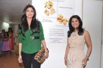 Shilpa Shetty at Bhavna Jasra_s First impression gallery launch in  Kokilaben Ambani Hospital, Mumbai on 1st Jan 2013 (42).JPG