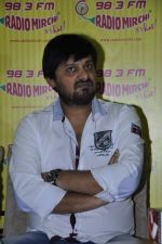 Wajid Ali at radio mirchi in Parel, Mumbai on 8th Feb 2013 (15).JPG