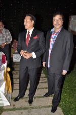 Shatrughan Sinha, Danny Denzongpa at Anjan Shrivastav son_s wedding reception in Mumbai on 10th Feb 2013 (57).JPG