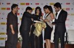 Sujoy Ghosh, Richa Chadda, Ileana Dcruz, Ayushmann Khurrana at the Launch of Filmfare special award issue in Novotel, Mumbai on 12th Feb 2013 (116).JPG