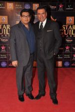 Boman Irani at Star Guild Awards red carpet in Mumbai on 16th Feb 2013 (174).JPG