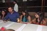 John Abraham date with feamle journalists in Mumbai on 16th Feb 2013 (11).JPG