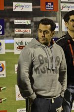 Salman Khan at ccl match from hyderabad on 17th Feb 2013 (11).JPG