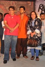 Jackky Bhagnani, Vashu Bhagnani promotes Rangrezz at Lalbaugh Ka Raja in Mumbai on 19th Feb 2013 (113).JPG