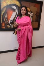 Anuradha Patel at art show by Jagannath Paul in jehangir Art Gallery on 21st feb 2013 (20).JPG