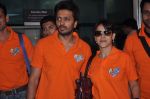 Ritesh Deshmukh, Genelia D Souza with Team Veer Marathi returns from Ranchi in Mumbai on 25th Feb 2013 (11).JPG