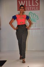 at Wills Lifestyle emerging designers collection launch in Parel, Mumbai on  (20).JPG