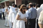 sonu nigam_s mom_s funeral in Mumbai on 1st March 2013 (134).JPG