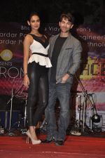 Neil Nitin Mukesh and Sonal Chauhan promote 3G at Bhavans College in Andheri, Mumbai on 1st March 2013 (1).JPG