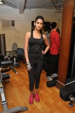 Sonal Chauhan promotes 3G at her personal gym in Mumbai on 4th March 2013 (34).JPG