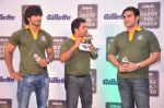 Vidyut Jamwal, Arbaaz Khan at Gillette promotional event in Fort, Mumbai on 8th March 2013 (4).JPG