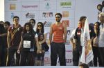 Jackky Bhagnani at DNA Women_s Half Marathon in Mumbai on 10th March 2013 (8).JPG